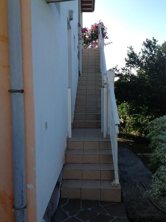 Villa Des Iles Басе Тере Екстериор снимка